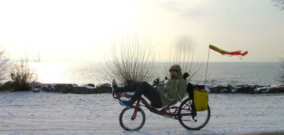 Mathieu sur son vélo couché